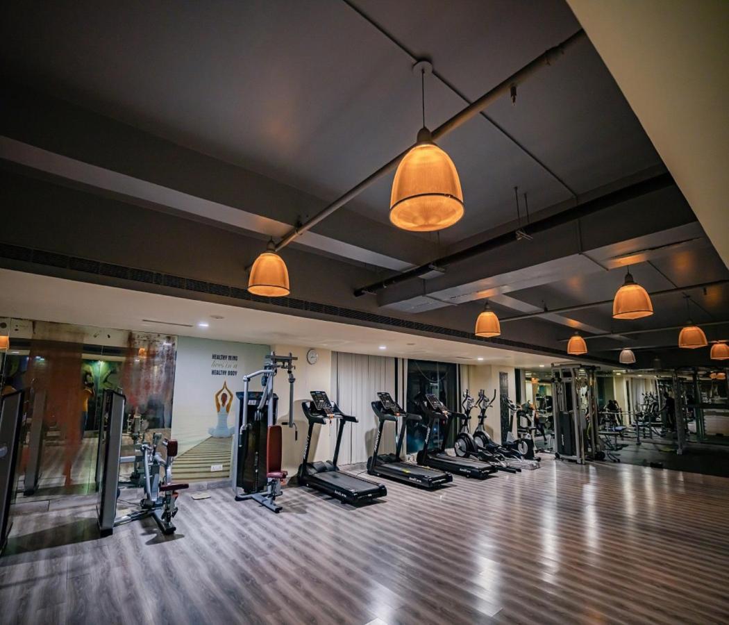 Barsana Hotel & Resort Силигури Экстерьер фото