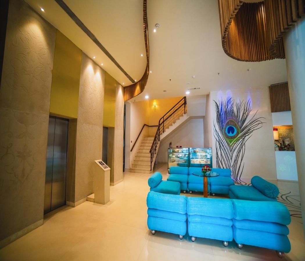 Barsana Hotel & Resort Силигури Экстерьер фото