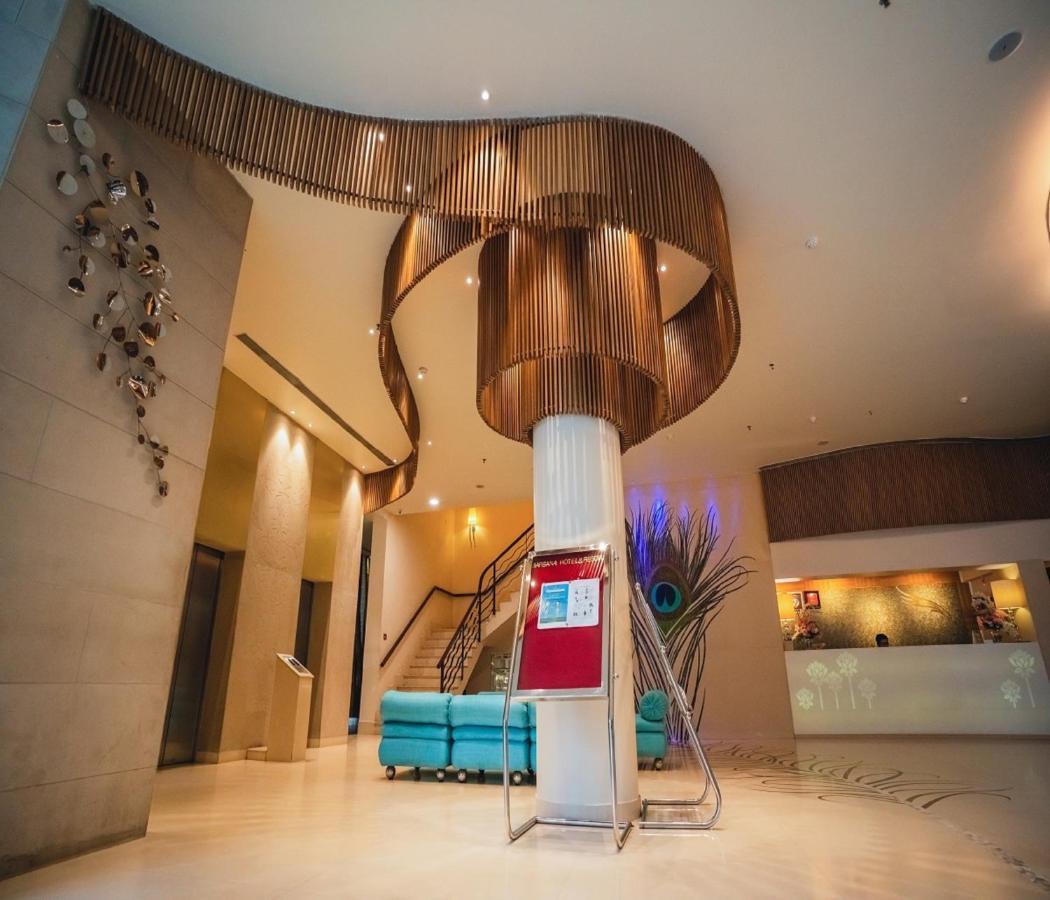 Barsana Hotel & Resort Силигури Экстерьер фото