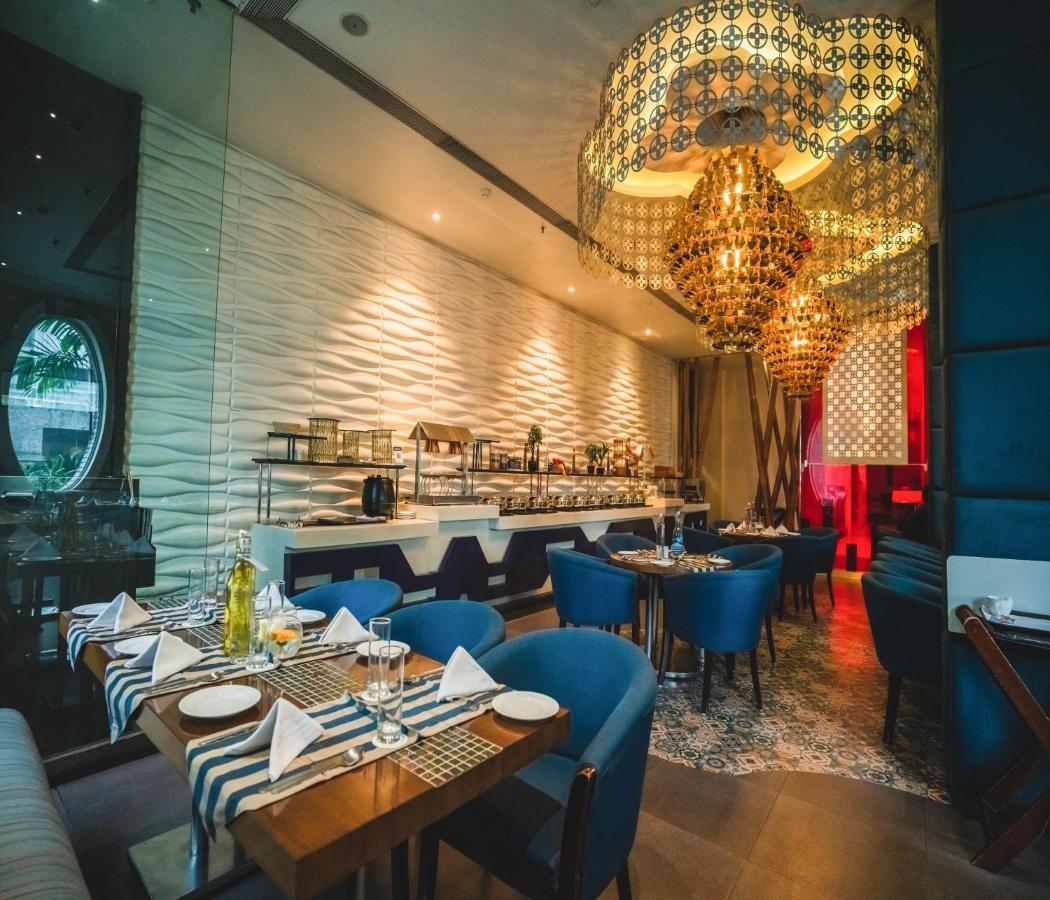 Barsana Hotel & Resort Силигури Экстерьер фото