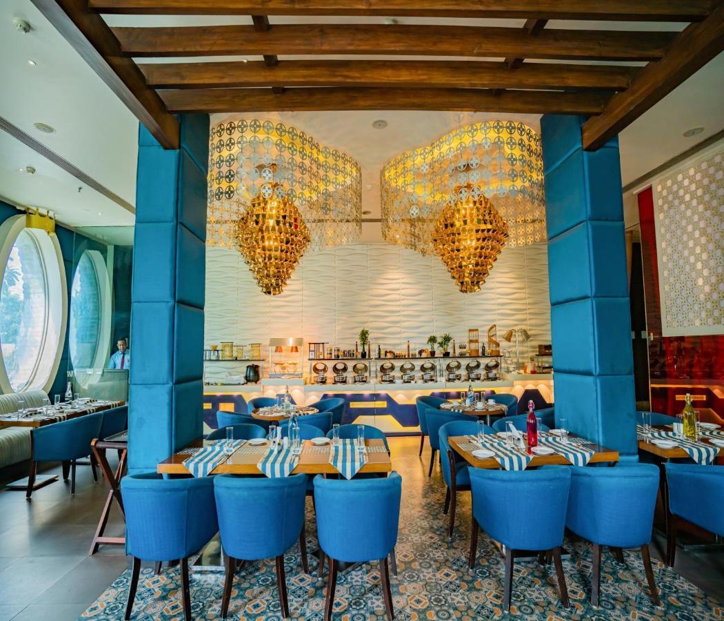 Barsana Hotel & Resort Силигури Экстерьер фото
